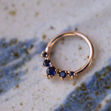 Load image into Gallery viewer, Throne Continuous Ring