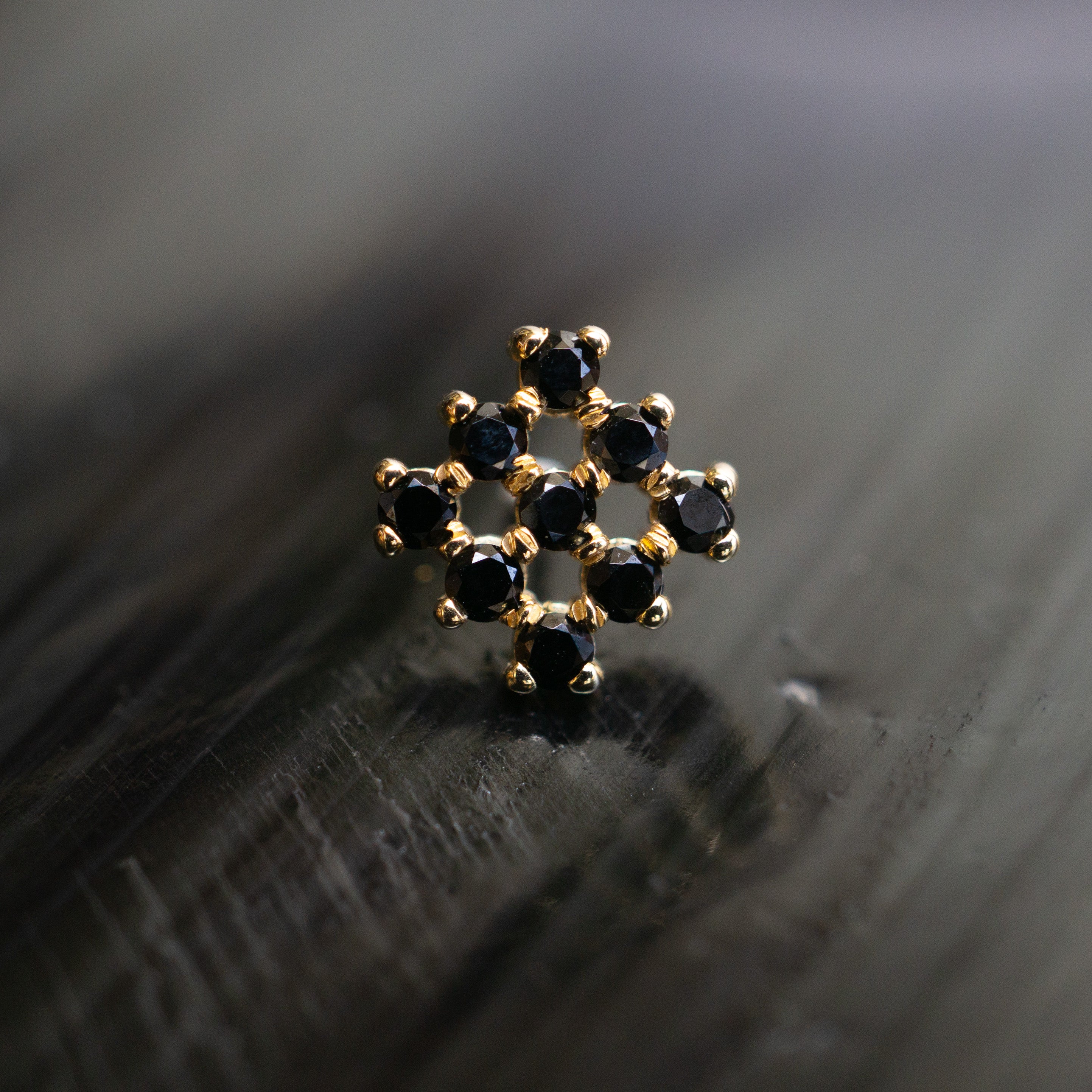 Ethereal Pin End - 9 Stone