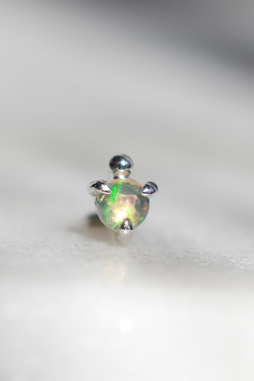 Pippa Dot Pin End