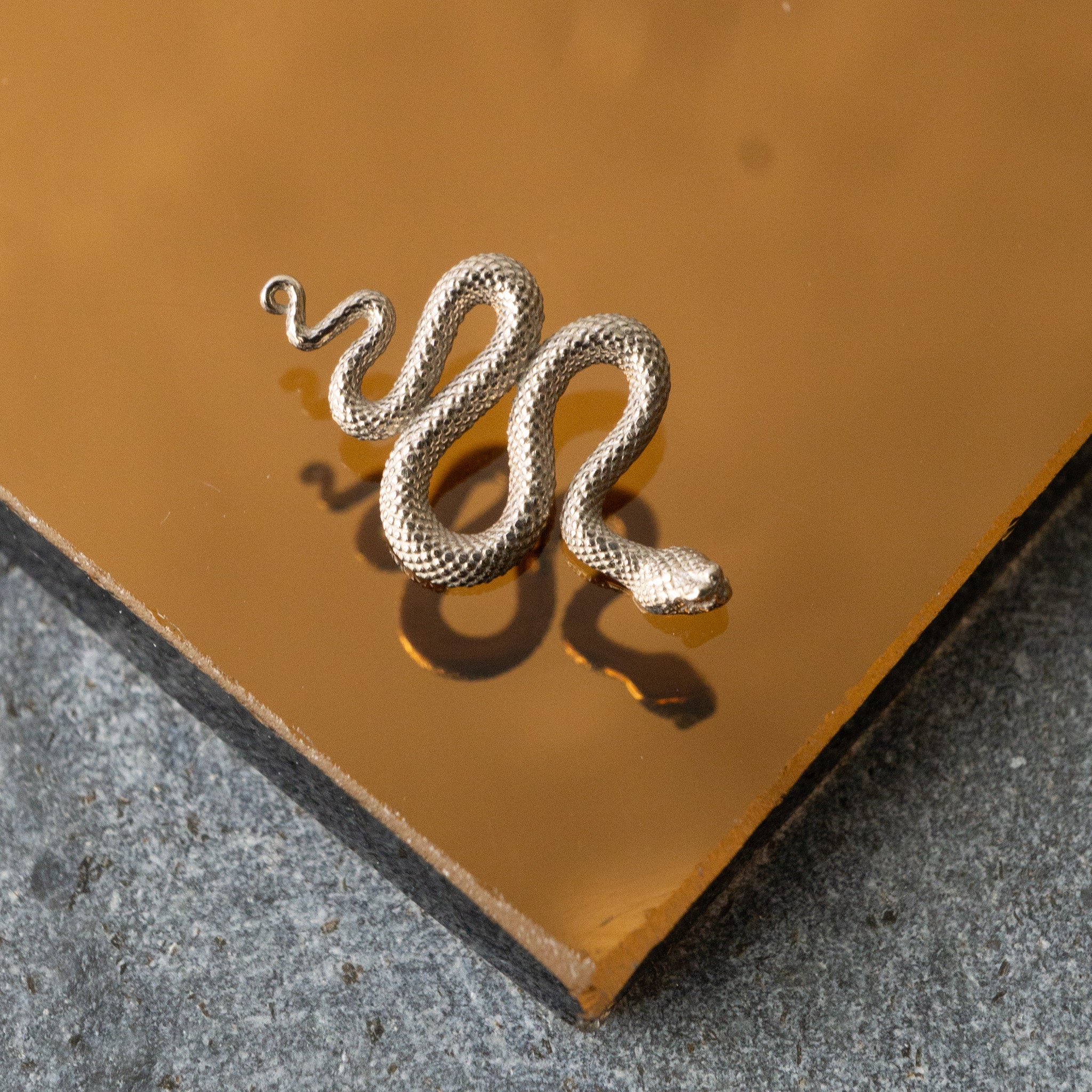 Snake Threaded End
