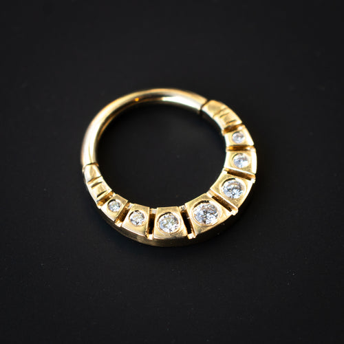 Kitt Hinged Ring