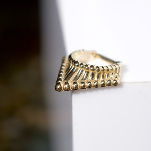 The Catacomb Splitter Hinged Ring