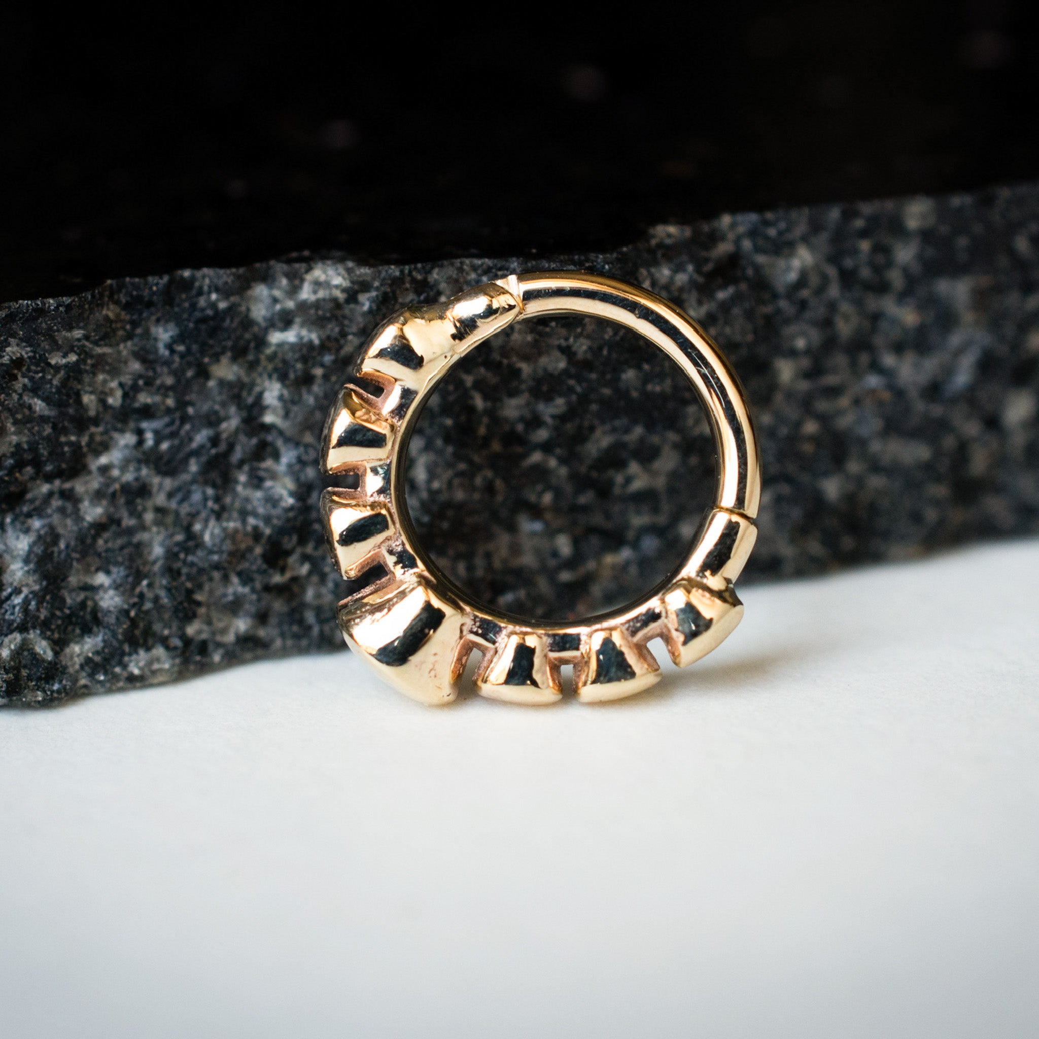 Graduated Ornate Hinged Ring