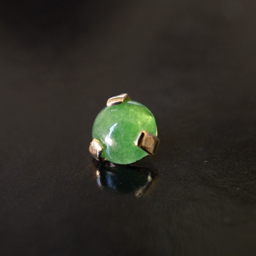 Jade Round Prong Threaded End
