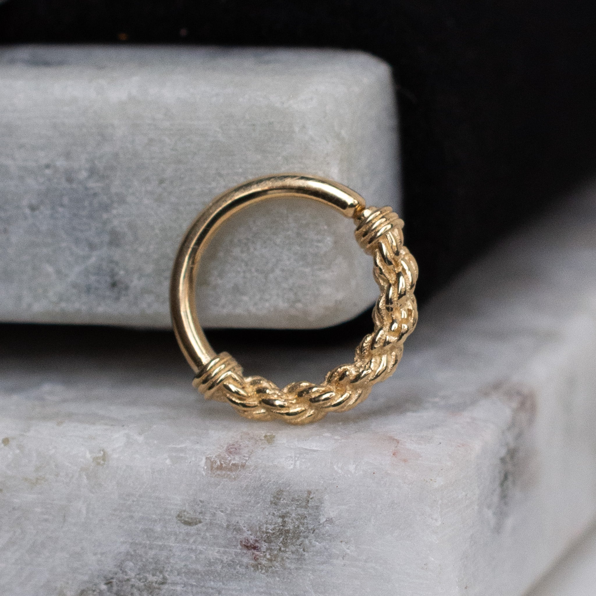 Mace Chain Seam Ring