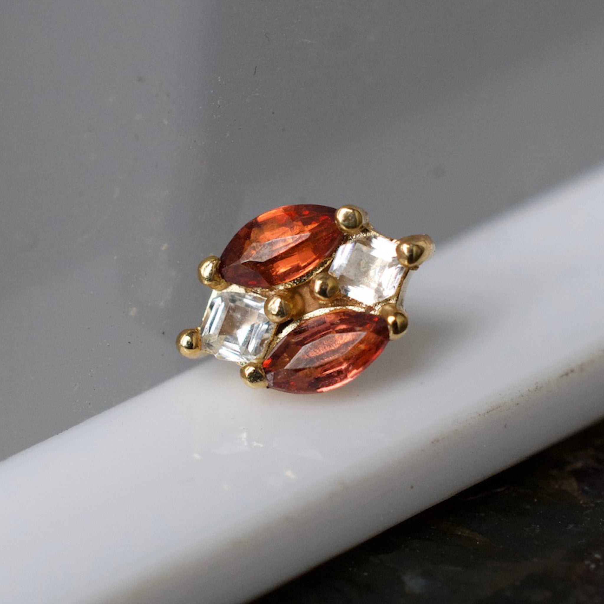 Mirrored Love Pin End