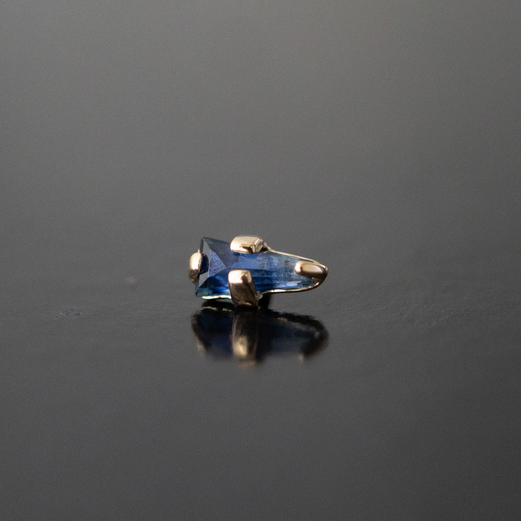 Blue Sapphire Tapered Baguette Prong Threaded End
