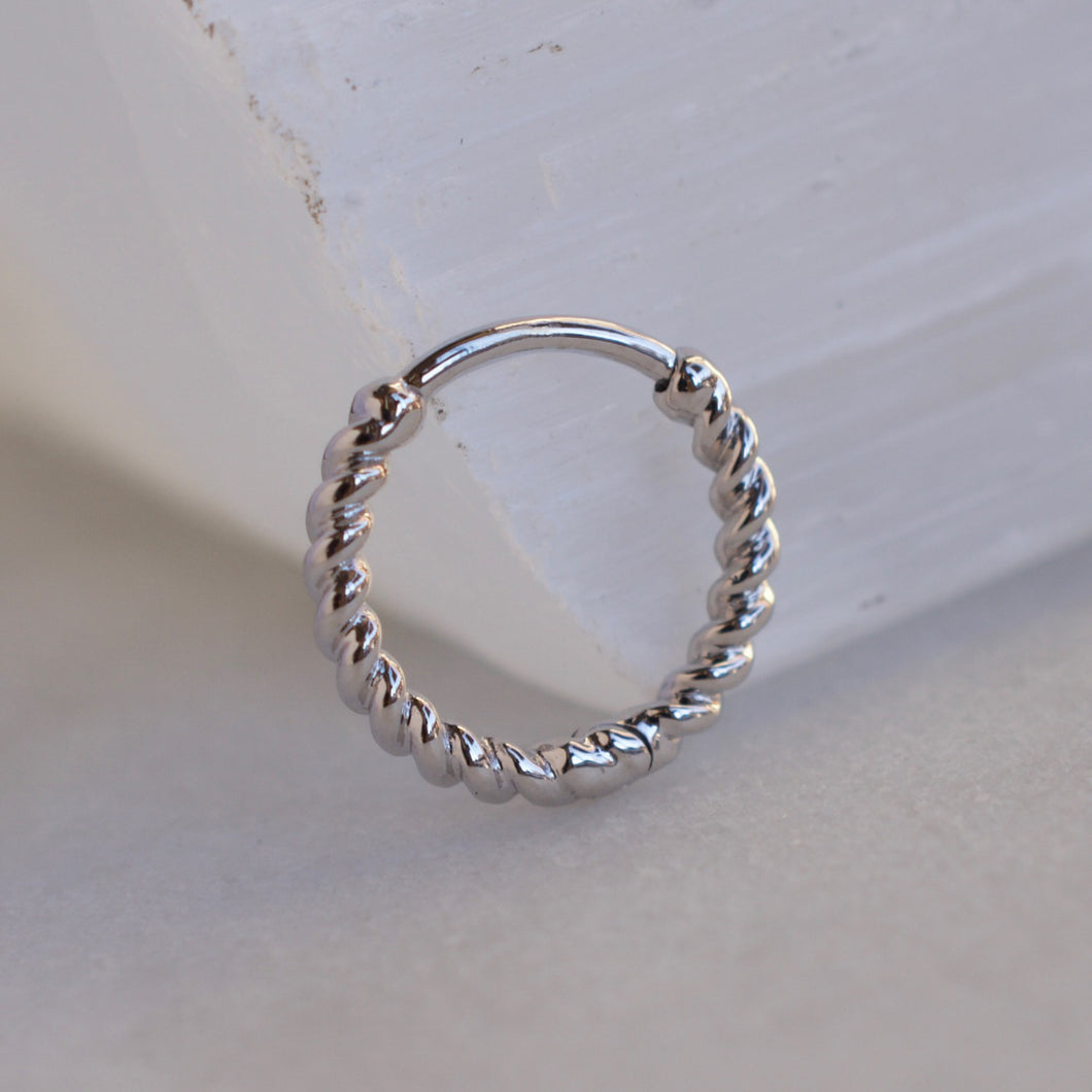 Braided Hinged Ring