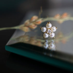 Pearl + Diamond Flower Threaded End