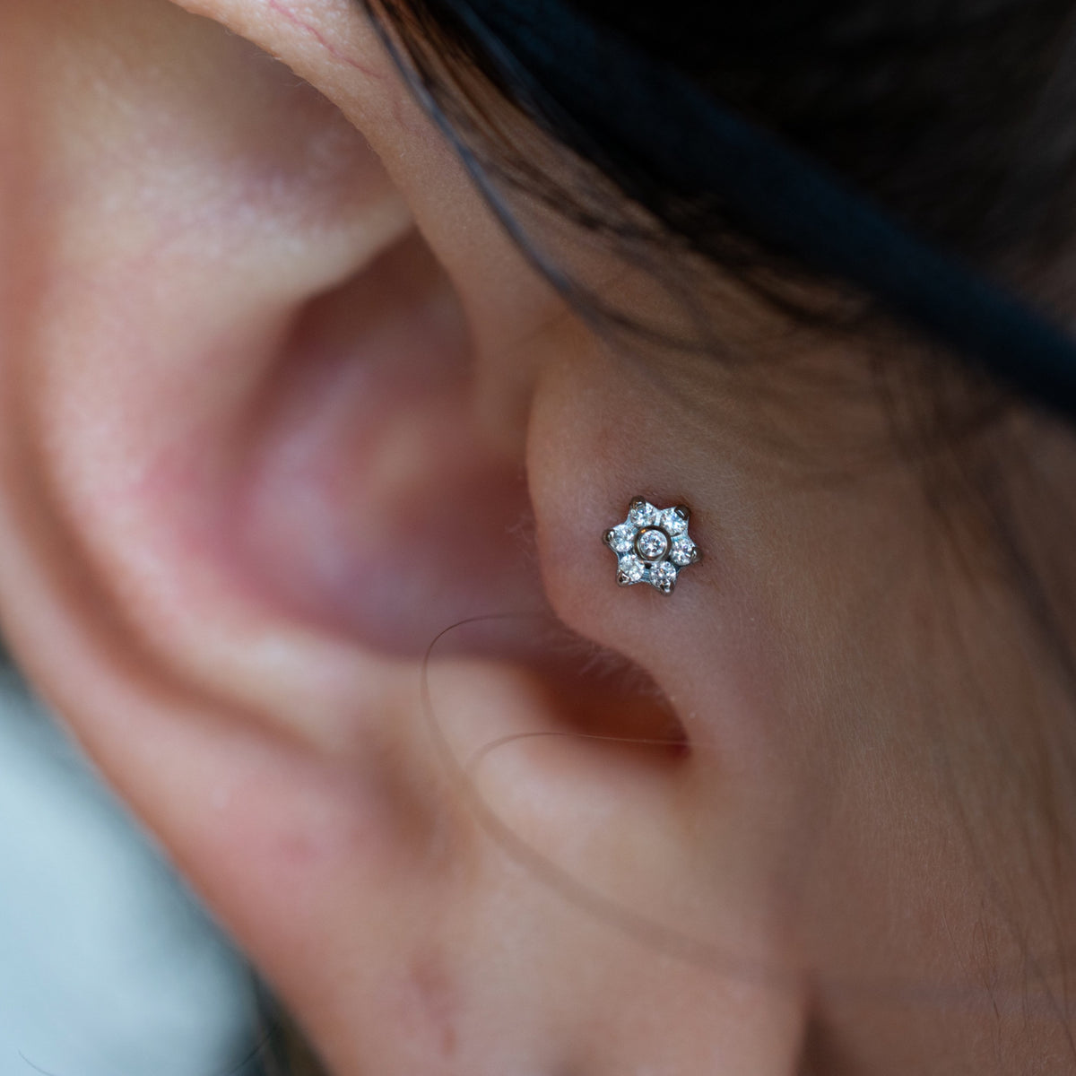 Small Gem Flower Threaded End