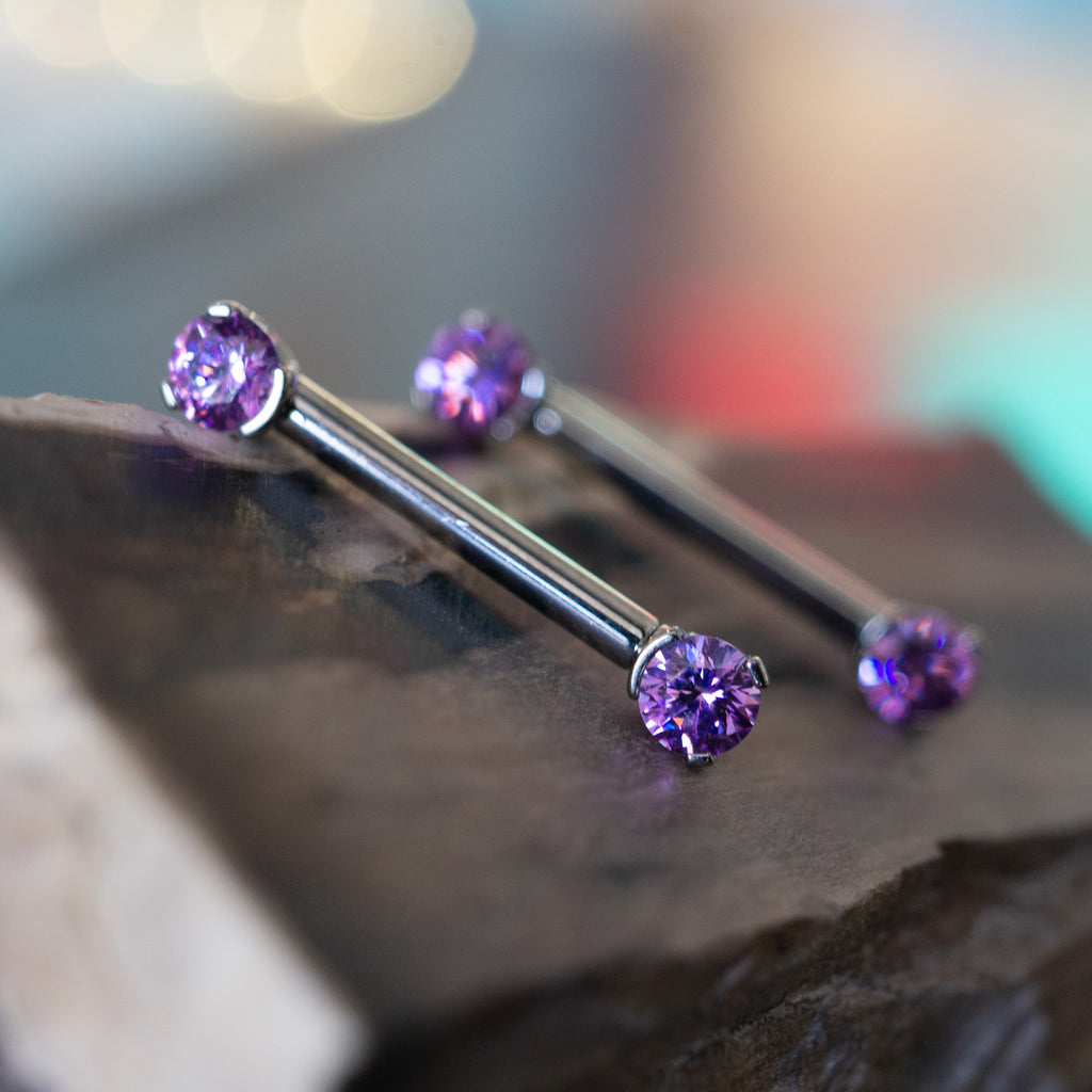 Forward-Facing Prong Gem Barbell