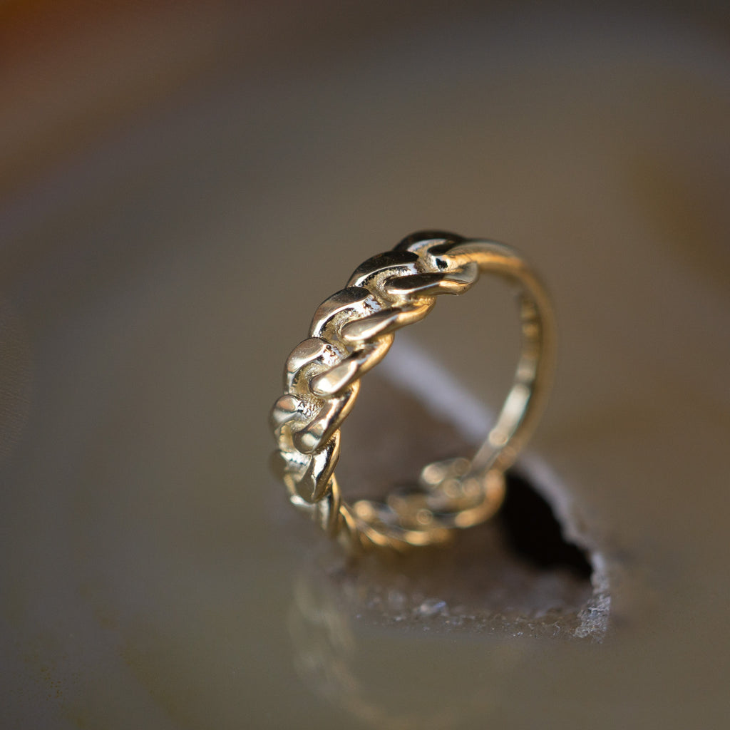 Downtown Continuous Ring