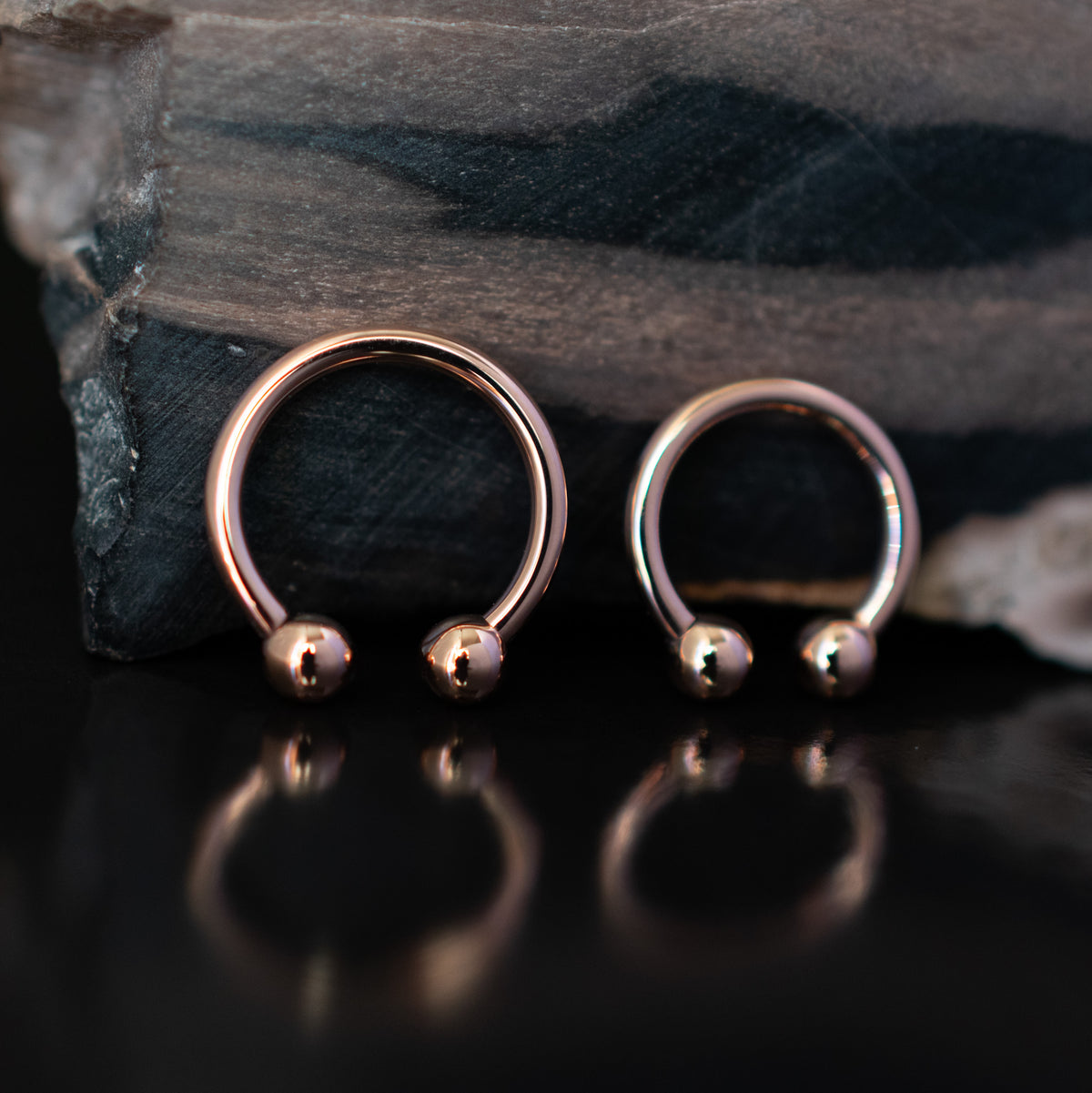 Gold Circular Barbell with Ball Ends