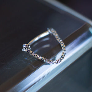 Just A Peek Chain Ring